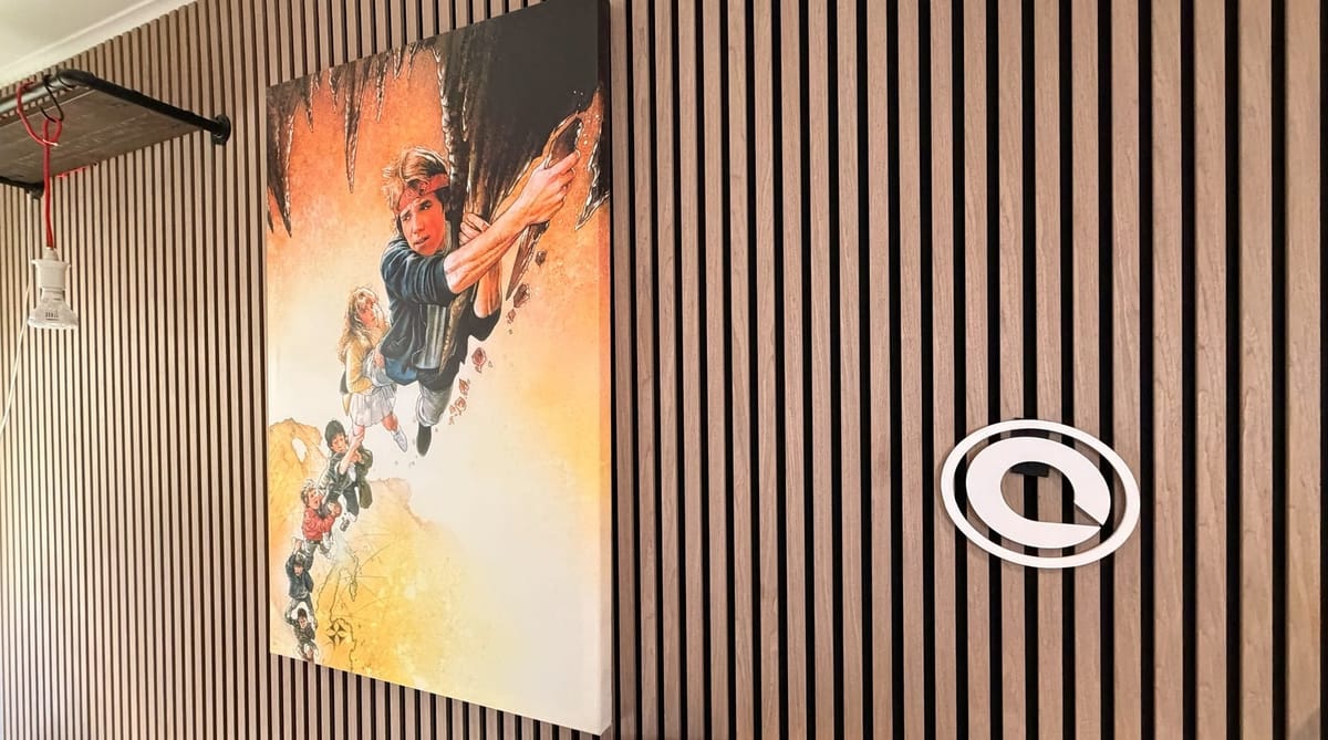 Cómo transformar tu estudio con paneles acústicos de madera (Guía de instalación)